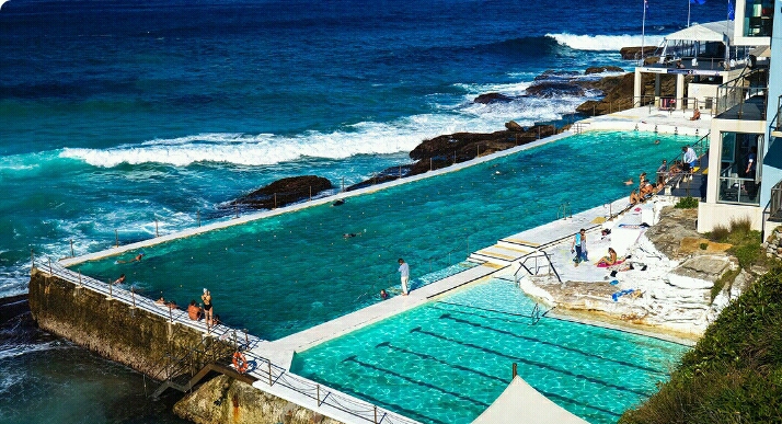 휴가로 떠나고 싶어지는 해외의 전망좋은 수영장들