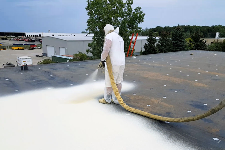 spray-foam-roofing-installation-hdr-img.jpg