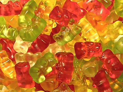 400px-Gummy_bears.jpg