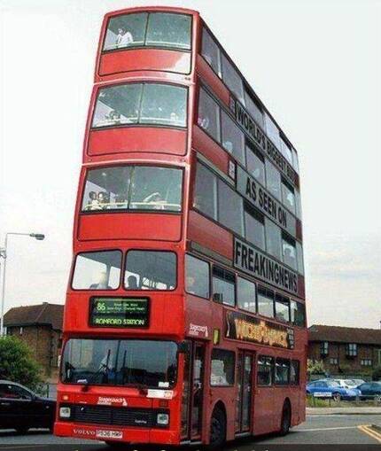 진화하는 런던 버스.jpg